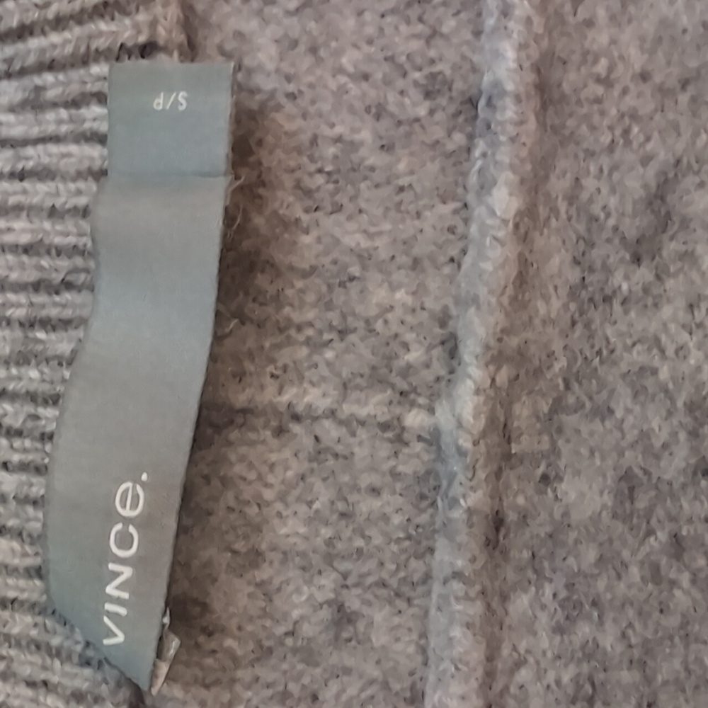 Vince wool cashmere blend v neck size S - Picture 3 of 5